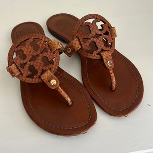 Tory Burch sandals pre-owned used condition